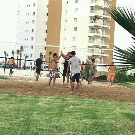 Caesar פארק נופש *